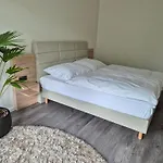 Am Schlosspark * باد بينثيم